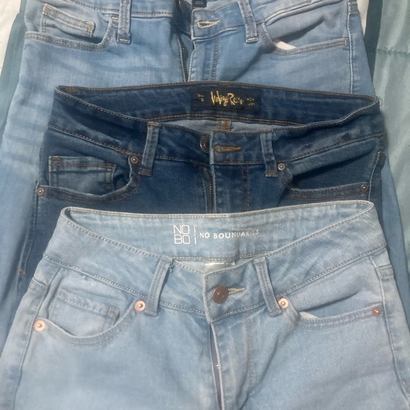 Bundle pants 3 Women’s jeans Size Small + top - Picture 3 of 6